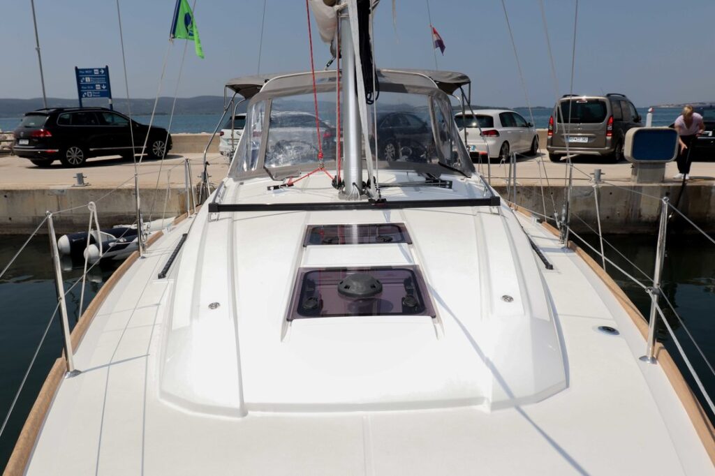Yacht Image 5