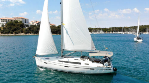 Yacht Image 5