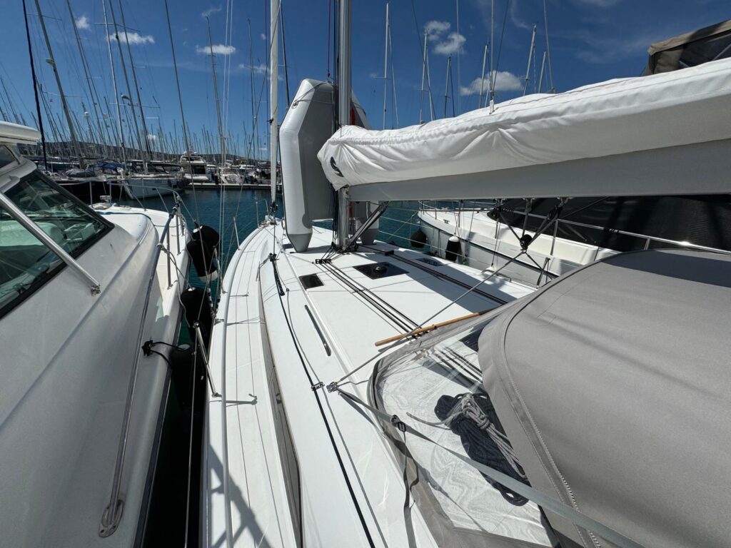 Yacht Image 5
