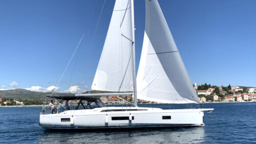 Yacht Image 8
