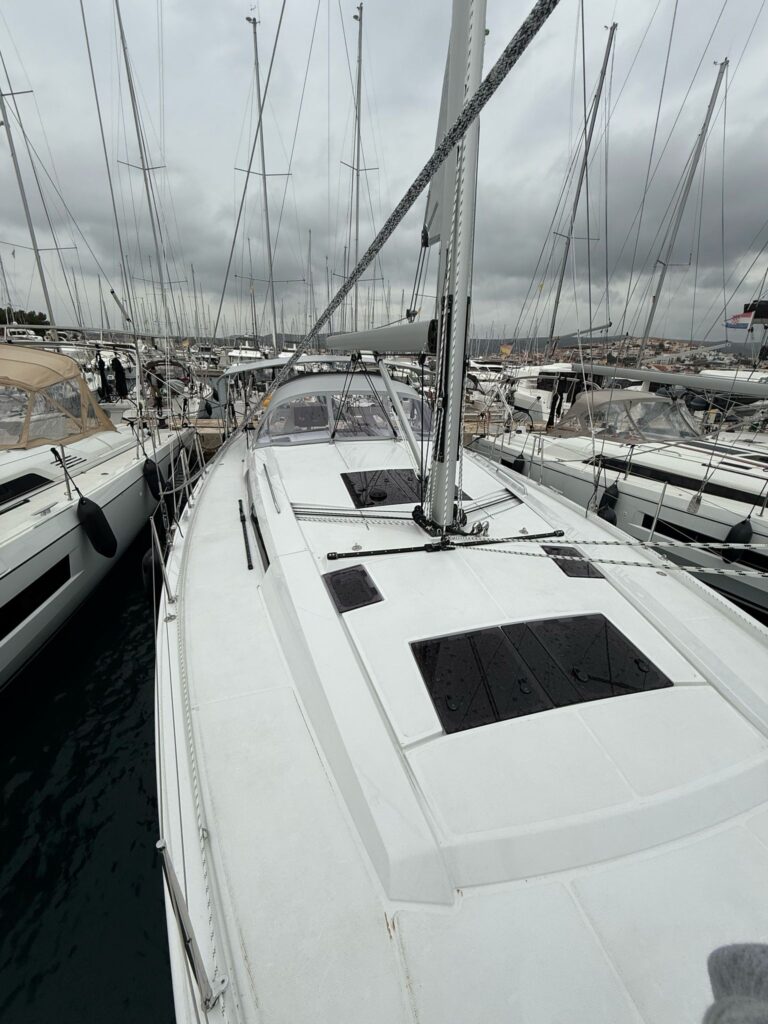 Yacht Image 5