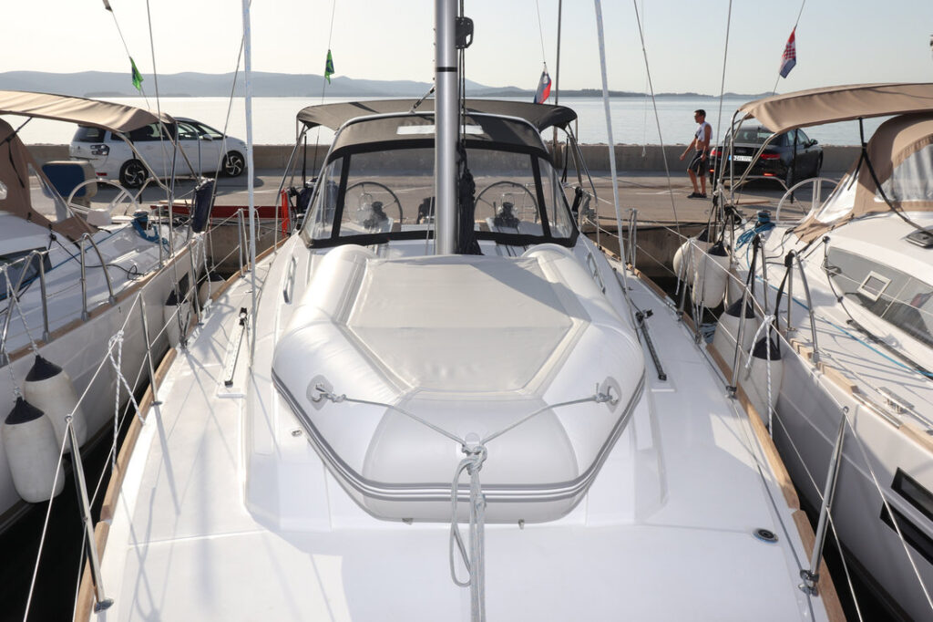Yacht Image 6