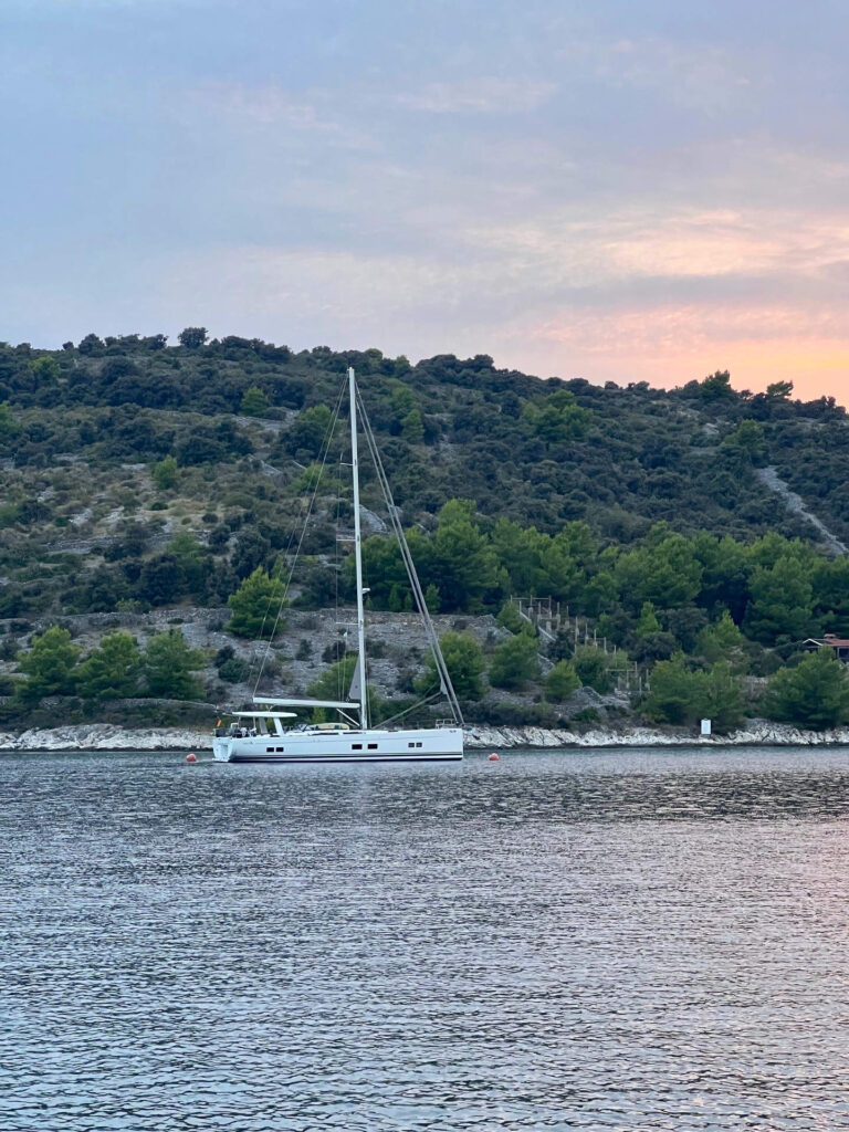 Yacht Image 6