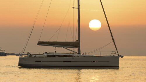 Yacht Image 6