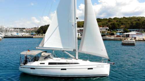 Yacht Image 7