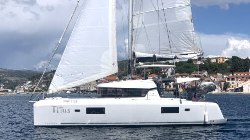 Yacht Image 10