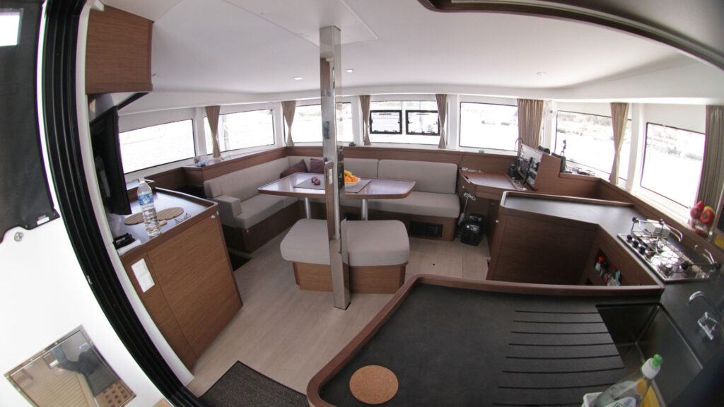 Yacht Image 21
