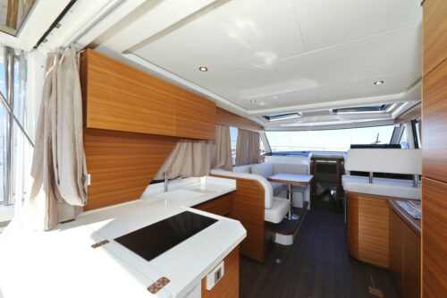 Yacht Image 8