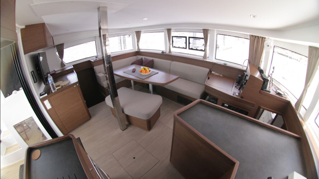 Yacht Image 22